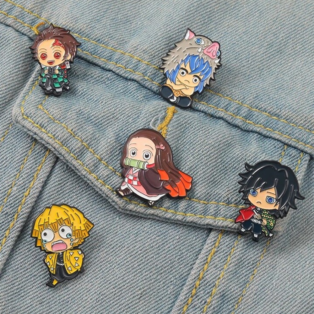 NEW Pins - Demon Slayer Anime Pin Set